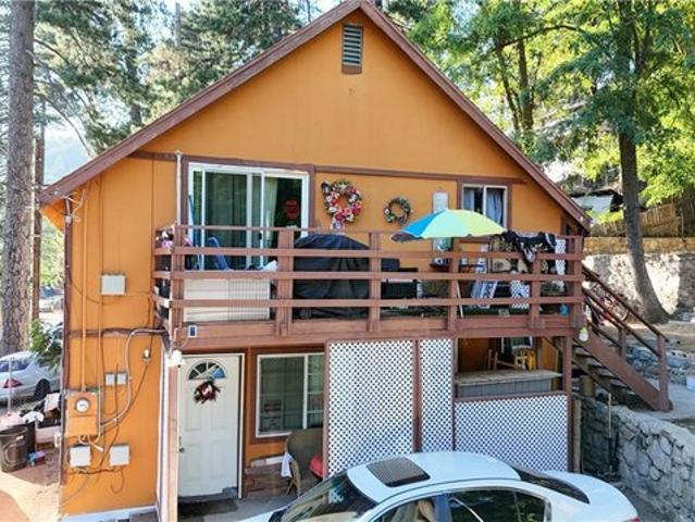 House for sale in Cedarpines Park, California