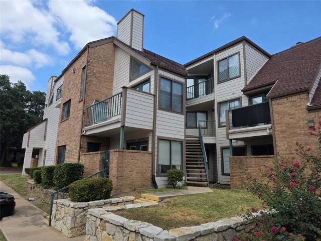 Condo for sale in Arlington, Texas