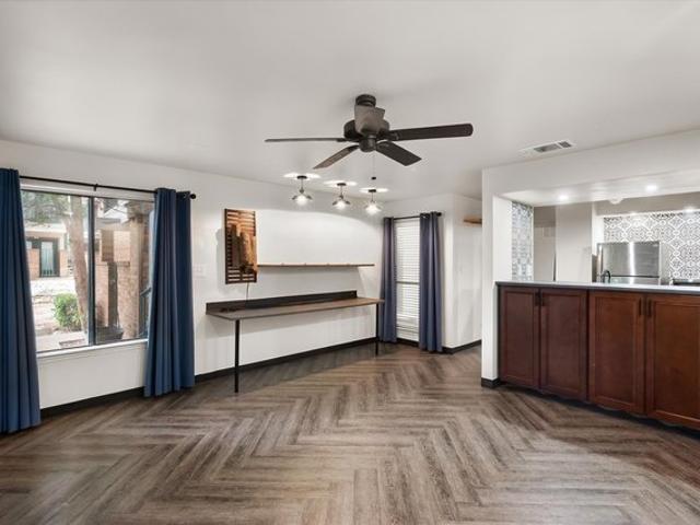 Condo for sale in Arlington, Texas