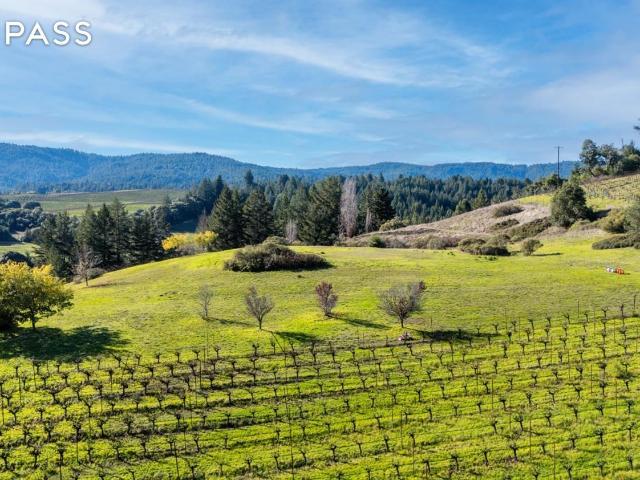 Property for sale in Philo, California