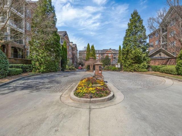 Condo for sale in Dunwoody, Georgia