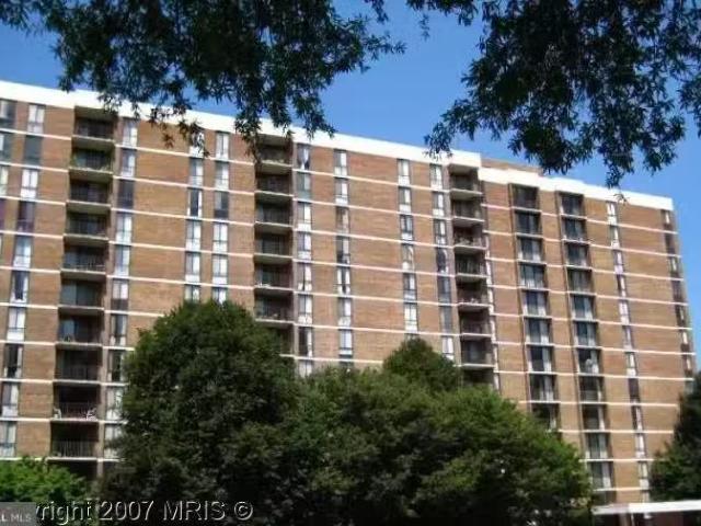 Condo for sale in Falls Church