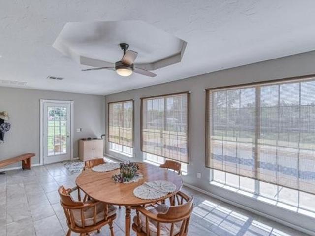 House for sale in Newcastle, McClain County