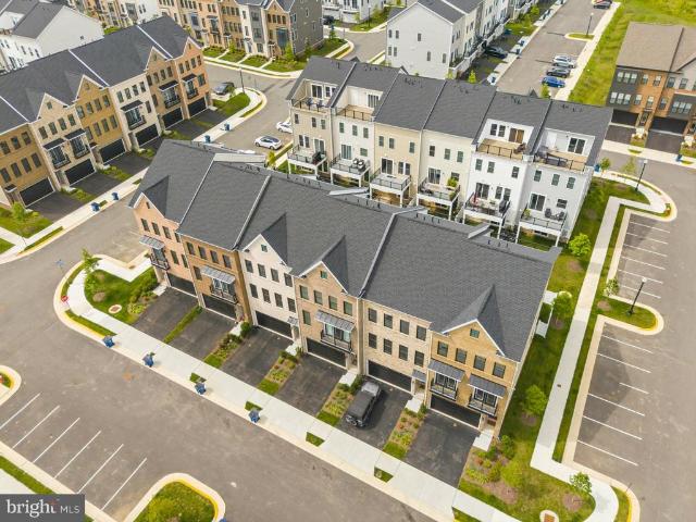Townhouse for sale in Virginia