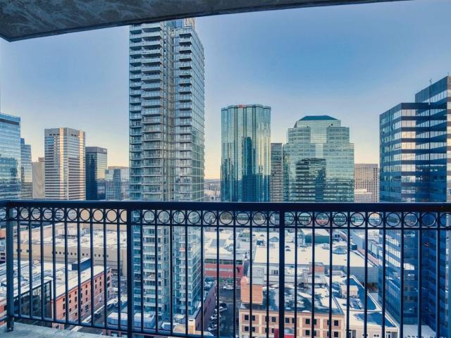 Apartment for sale in Wedgewood, Alberta