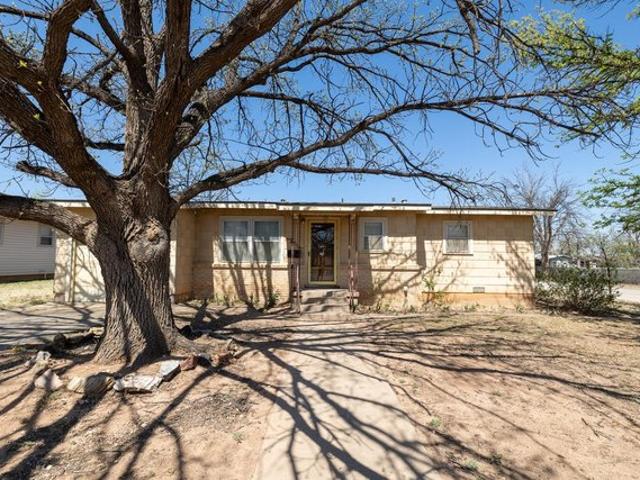 House for sale in Snyder, Texas