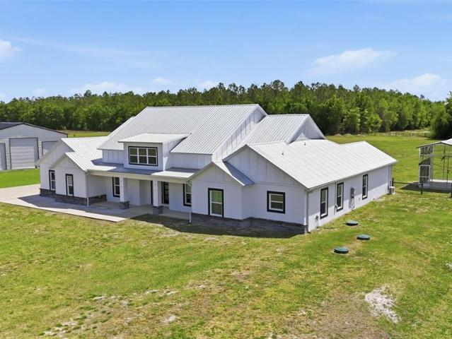 House for sale in Webster, Florida