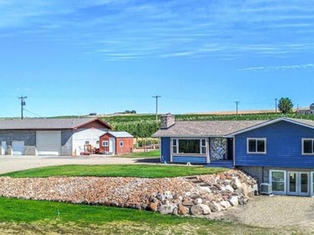 House for sale in Zillah, Washington