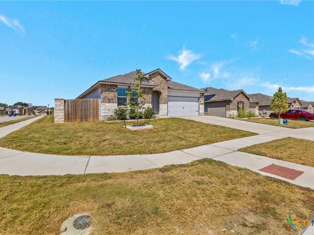 House for sale in Briggs, Texas