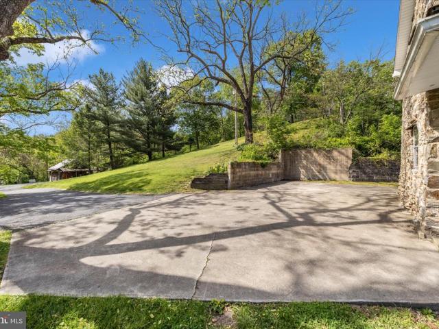 House for sale in Park Mills, Adamstown