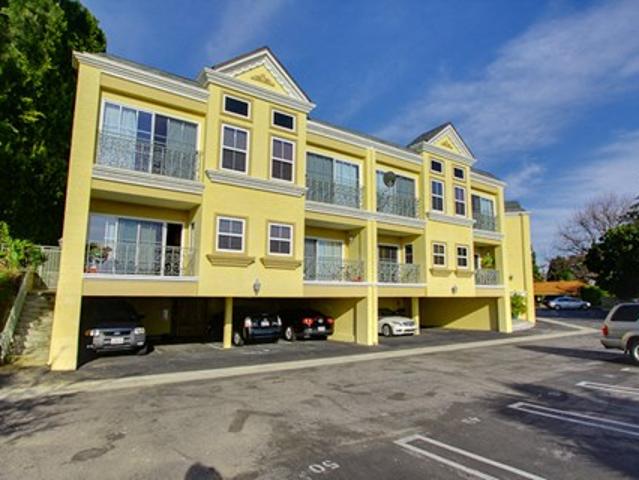 Townhouse for rent in Los Angeles