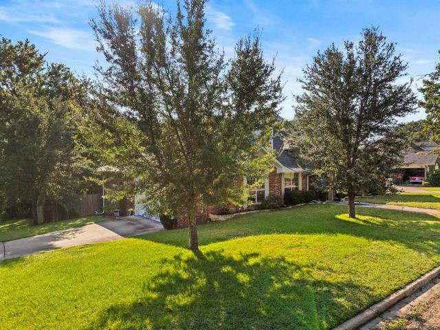 House for sale in Titus, Texas