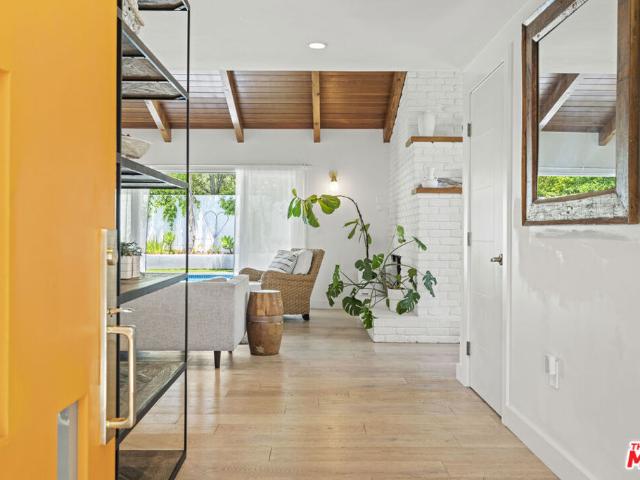Property for rent in Woodland Hills-Warner Center Neighborhood Council District, Canoga Park