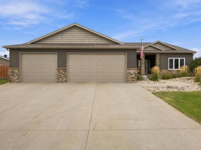 House for sale in Eaglewood, West Fargo