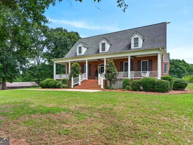 House for sale in Five Points, Alabama
