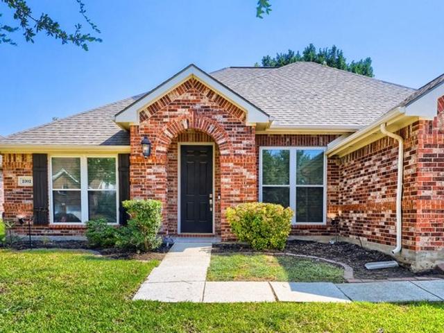 House for sale in Mansfield, Texas