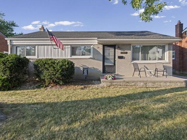 House for sale in Saint Clair Shores, Michigan