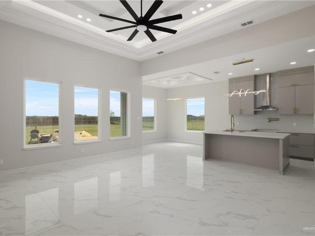 House for sale in Mercedes