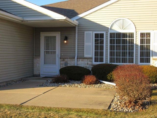 Condo for sale in Adrian, Michigan