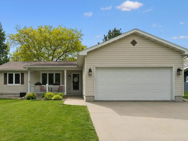 House for sale in Waverly, Iowa