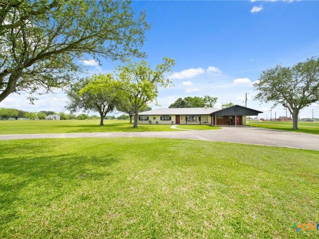 House for sale in Palacios