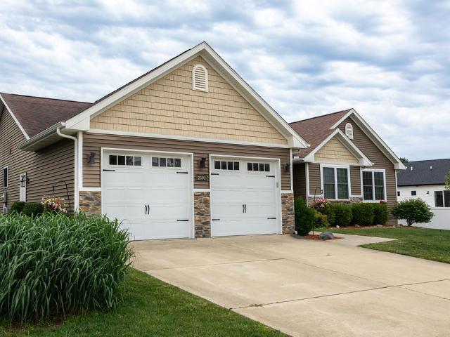 House for sale in Mahomet, Illinois