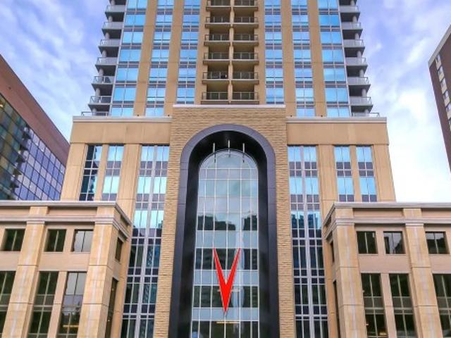Condo for sale in Downtown Commercial Core, Calgary