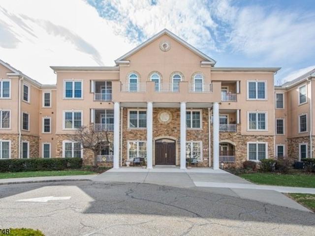 Condo for sale in Rockaway, New Jersey