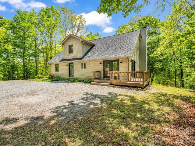 House for sale in Saluda, North Carolina