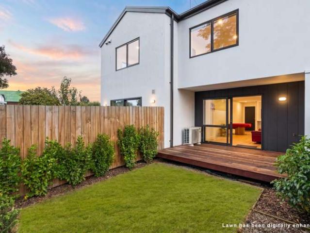 House for sale in Chaslands, Canterbury