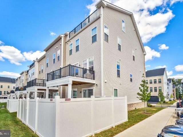 Townhouse for sale in Virginia