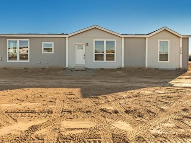House for sale in Wittmann, Arizona