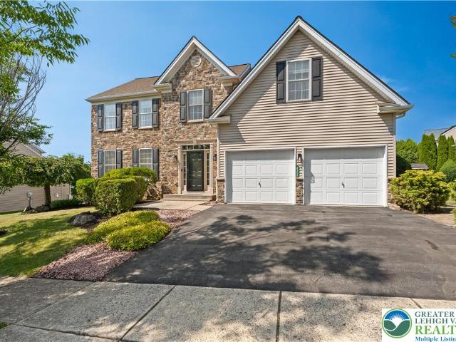 House for sale in Lower Macungie Township, Lehigh County