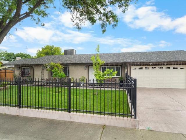 House for sale in Elverta, California