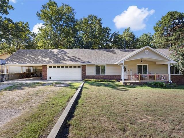 House for sale in Ark
