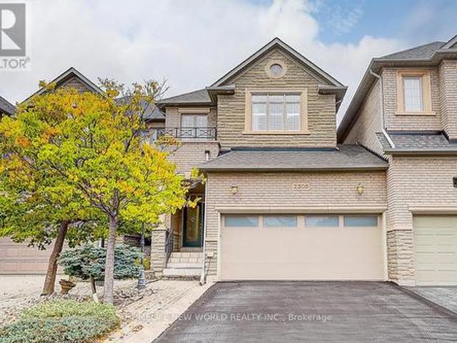 House for sale in Oakville, Ontario