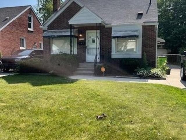 House for sale in Eastpointe, Michigan