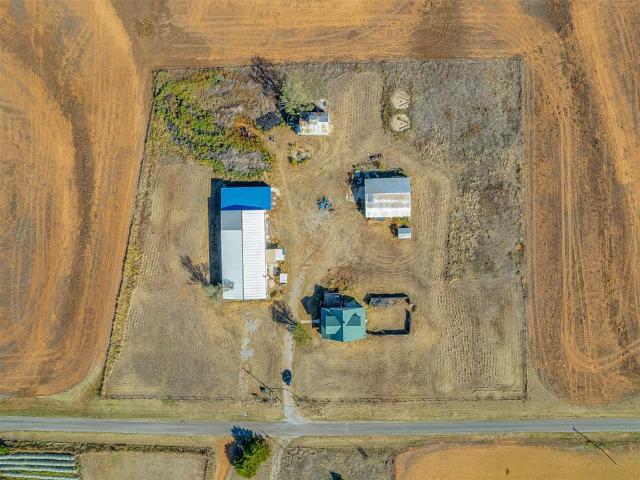House for sale in Clinton, Custer County