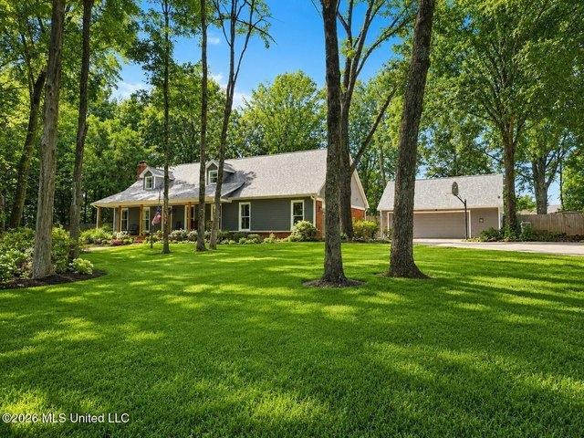 House for sale in Southaven, Mississippi