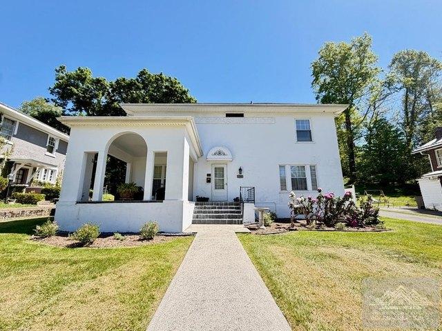 House for sale in Bluefield, West Virginia