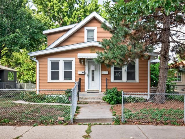 House for sale in Bottineau, Minneapolis