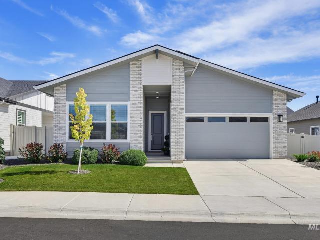 House for sale in Star, Ada County