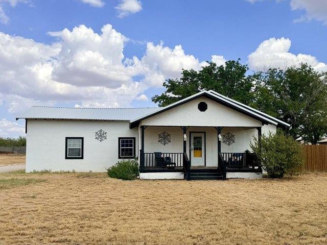 House for sale in Howard, Texas