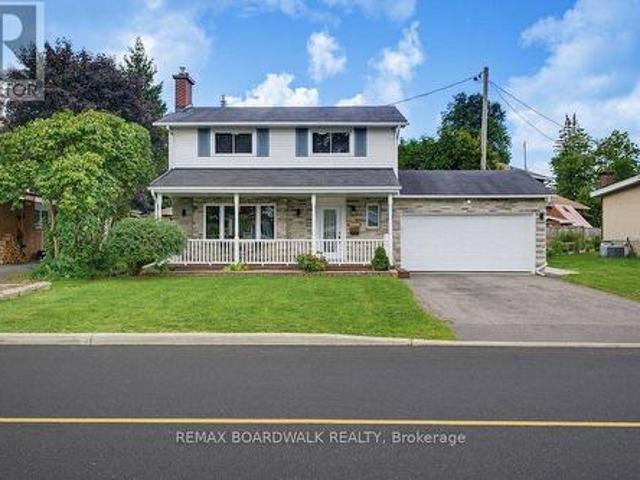 House for sale in Alta Vista, Ottawa