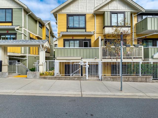 Townhouse for sale in Port Moody, British Columbia