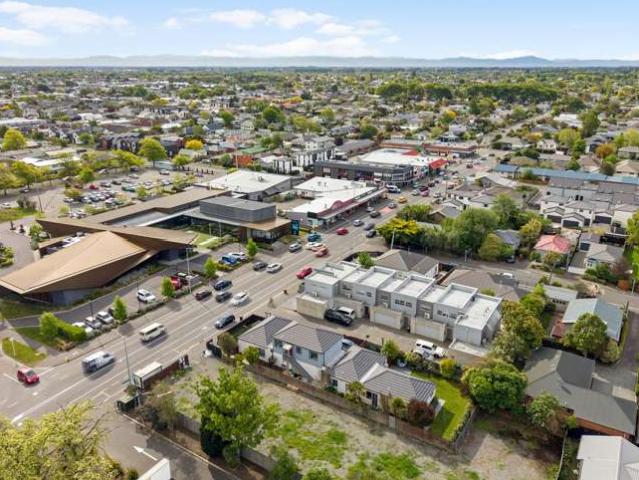 Apartment for sale in Richmond, Linwood-Central-Heathcote Community