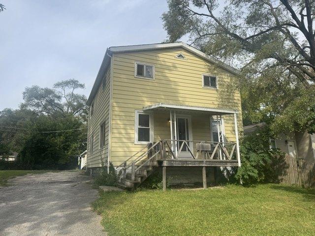 House for sale in North Chicago, Lake County