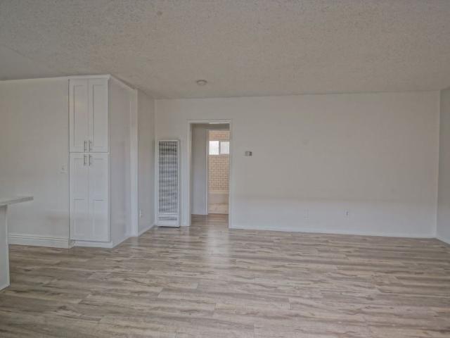 Apartment for rent in El Nido, Redondo Beach