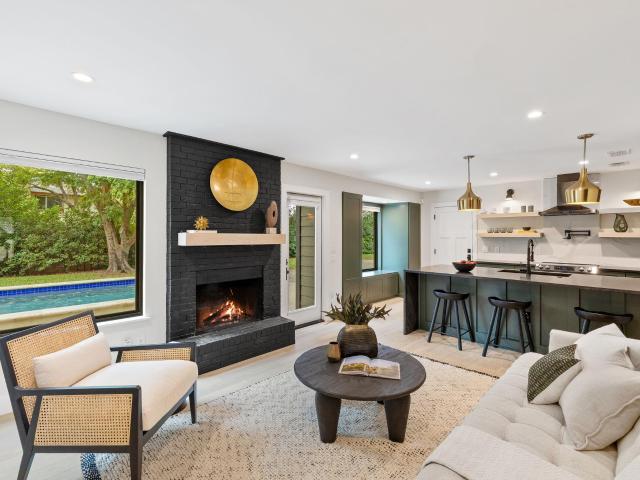 House for sale in Western Trails Estates, Austin