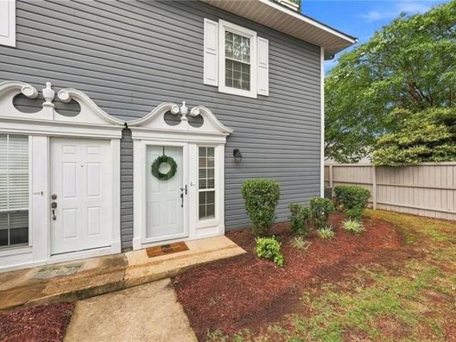 Condo for sale in Virginia